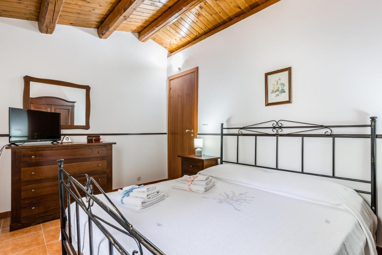 Villa Degli Ulivi Авола Екстер'єр фото
