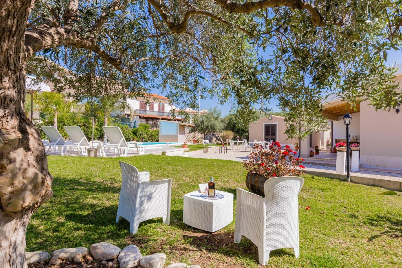 Villa Degli Ulivi Авола Екстер'єр фото