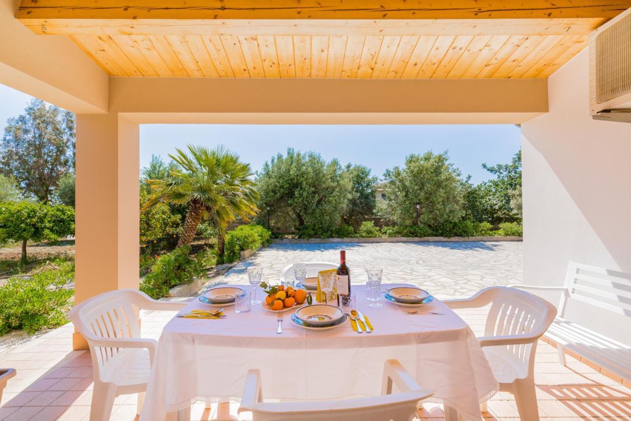 Villa Degli Ulivi Авола Екстер'єр фото