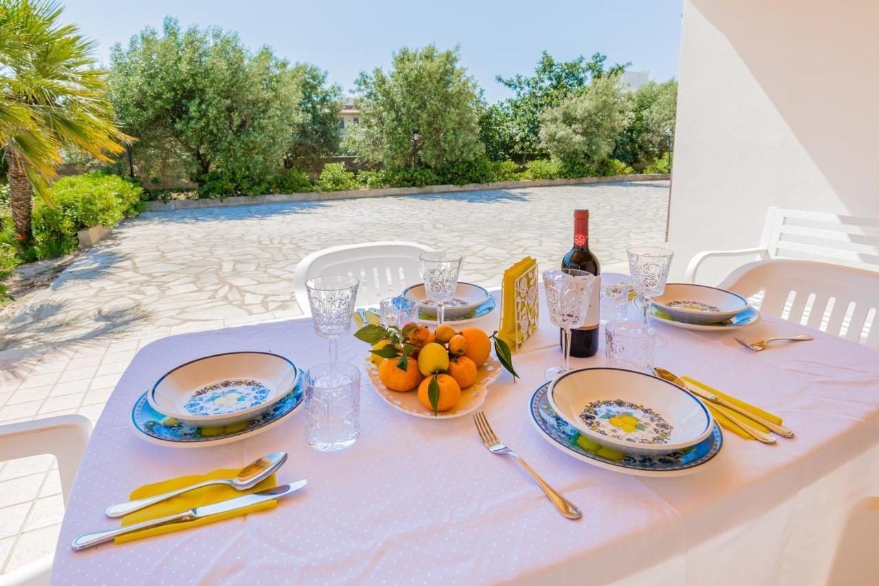 Villa Degli Ulivi Авола Екстер'єр фото