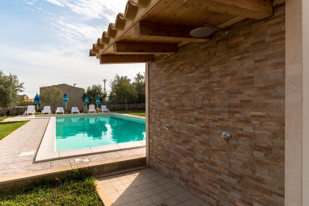 Villa Degli Ulivi Авола Екстер'єр фото