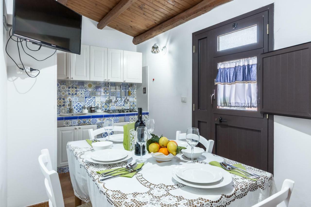 Villa Degli Ulivi Авола Екстер'єр фото