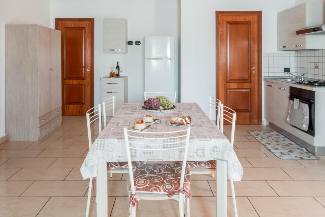Villa Degli Ulivi Авола Екстер'єр фото